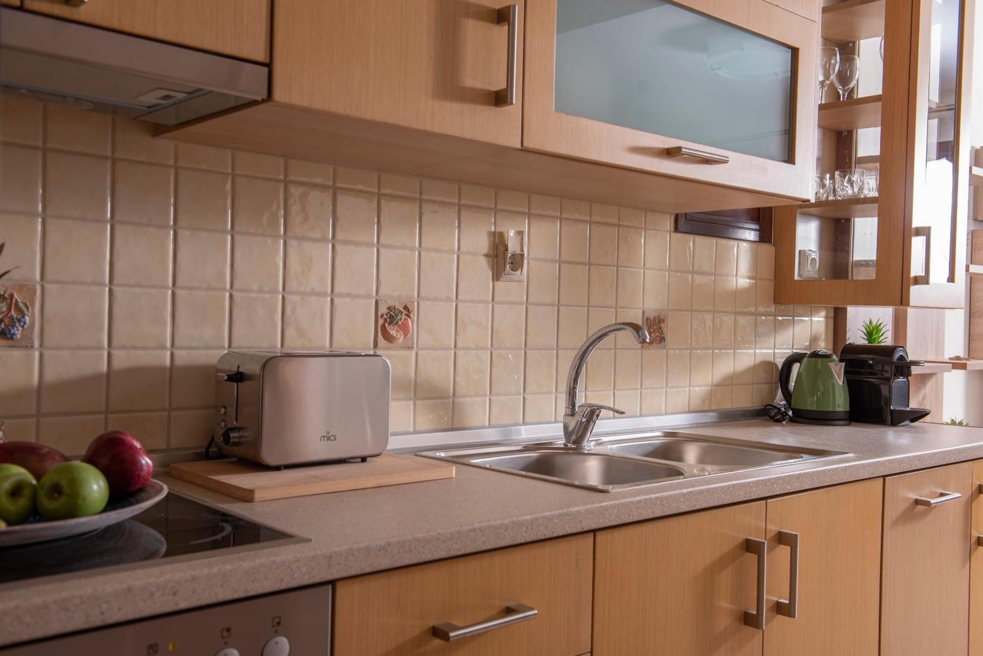 Terra D'Oro Villas イエリソス 部屋 写真